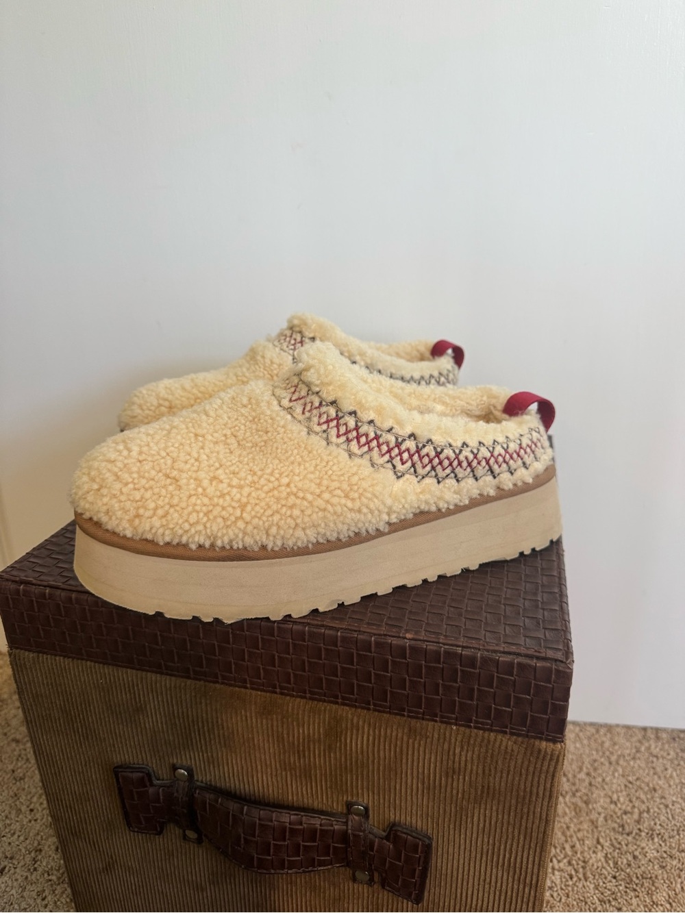 UGG Cream Sherpa Slip-On Clog with Maroon Trim